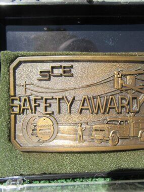 Southern California Edison SCE 10 Year Safety Award Brass Belt Buckle